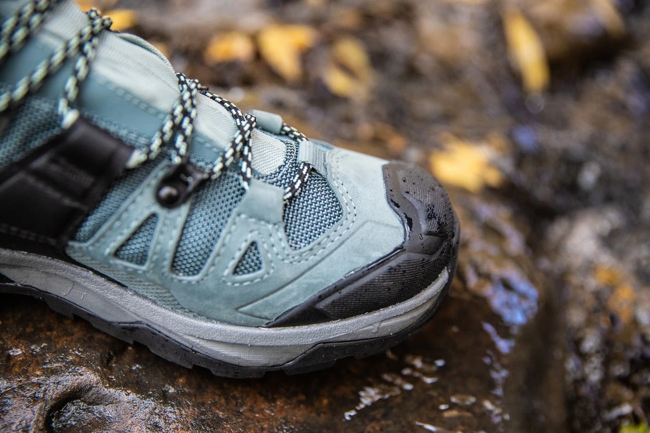 Salomon Quest 4 Gore-Tex Hiking Boots - Women's 10 Salomon Quest 4 Gore-Tex Hiking Boots - Women's - Image 10