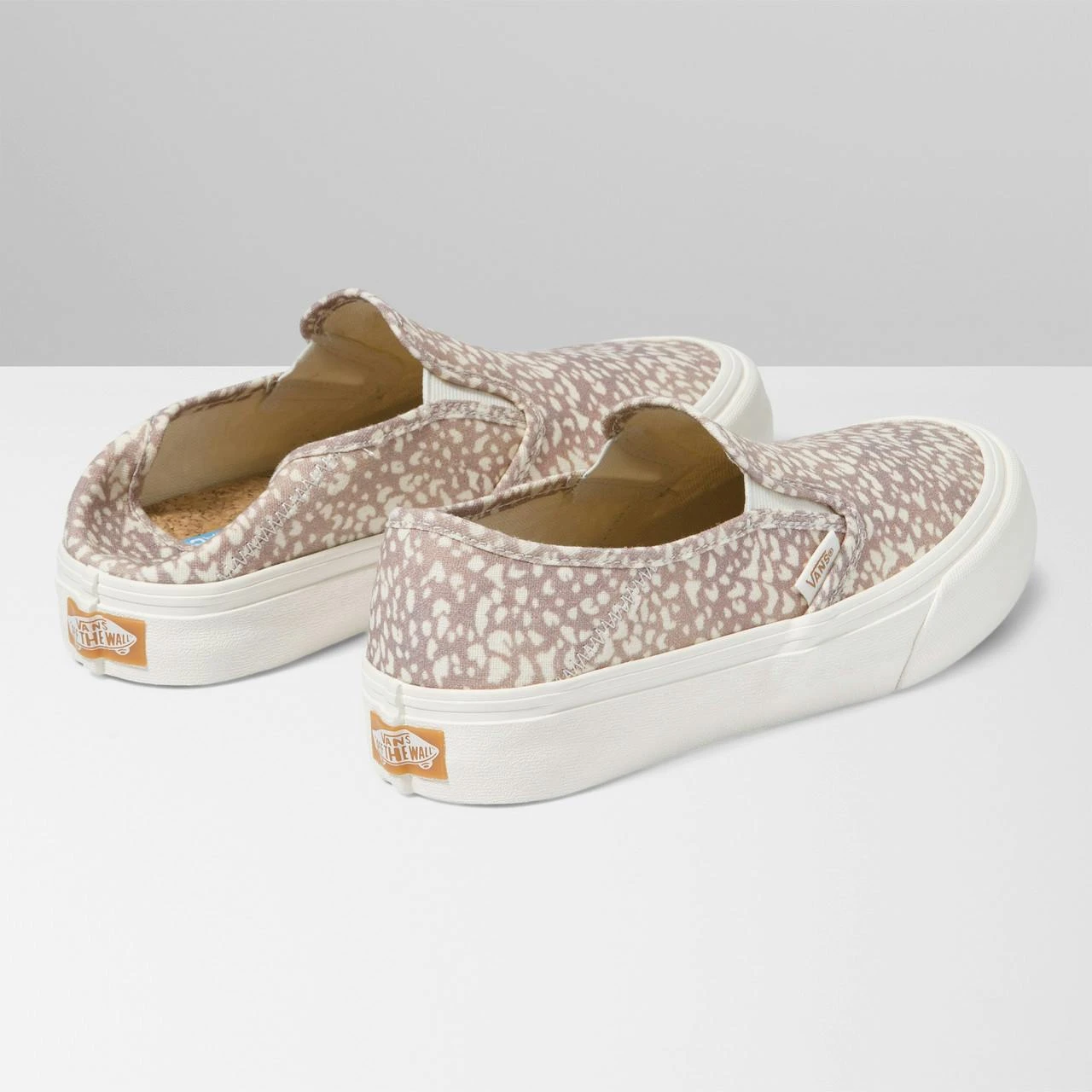 Vans Slip-On SF Shoes - Unisex 2 Vans Slip-On SF Shoes - Unisex - Image 2